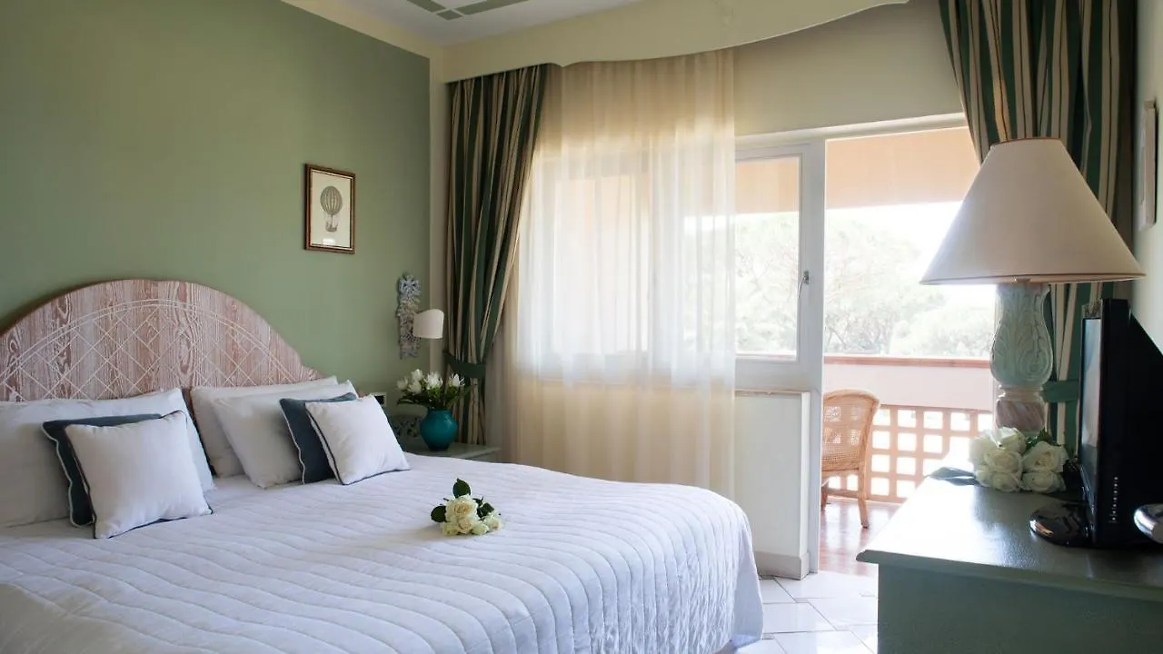 Suite 225 Golf H Promo Service Srl Castiglione della Pescaia
